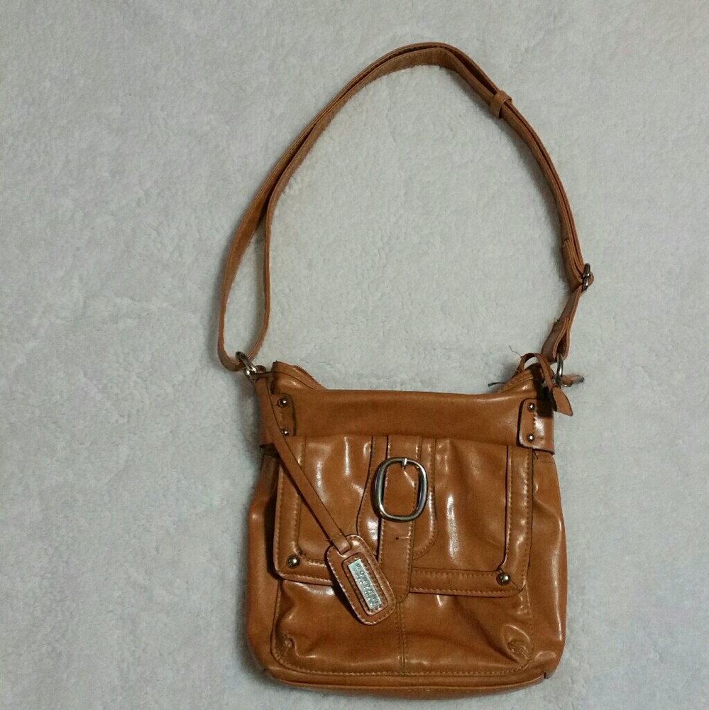2for10 Mondani cross body bag